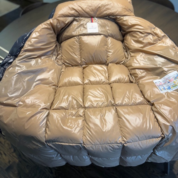 MONCLER - Women’s Parnaiba Hooded Long Down Jacket - Size 0 - Picture 4 of 8